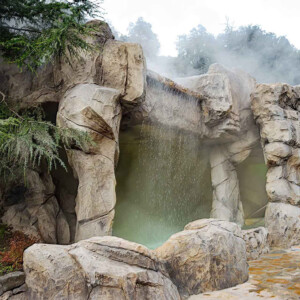 Thematicland diseño y construcción de una cueva con rocas artificiales, cascada y spa en el Hotel Balneario la Hermida en Cantabria. Thematicland diseño y construcción de una cueva con rocas artificiales, cascada y spa en el Hotel Balneario la Hermida en Cantabria.